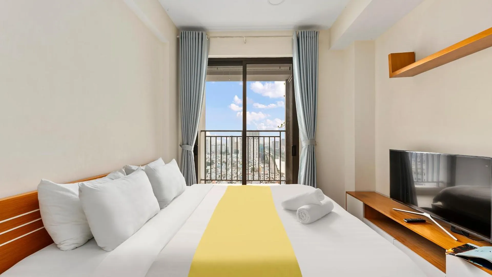 Stellar Cbd Rivergate Apartment - Pool - Free 4G Sim For 3 Nights مدينة هوشي منه